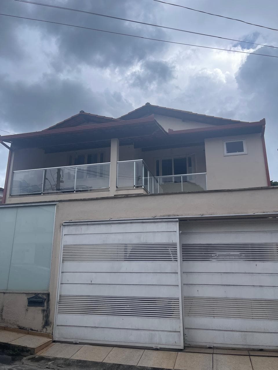 Casa de dois pavimentos à venda no Bairro Filadélfia